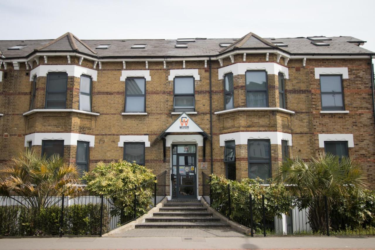 Westciti Croydon Serviced Apartments Экстерьер фото